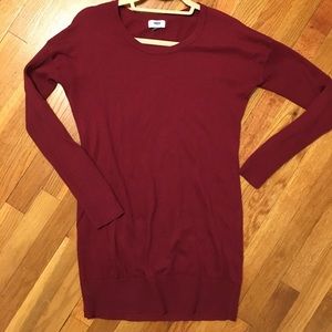 Old navy long sweater - size medium
